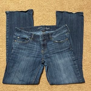 American Eagle Size 12 Artist Jeans - MISSING BELT LOOP